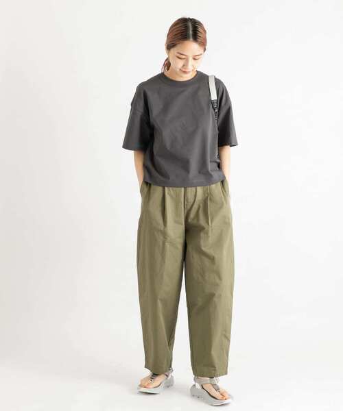 EKAL（エカル）の「『吸水速乾/UVカット』DRYOUT SHORTLENGTH S/S T-SHIRTS（Tシャツ/カットソー・レディース・ブラック/ブラウン系その他/オフホワイト/グレー・ONE）」の10枚目の写真