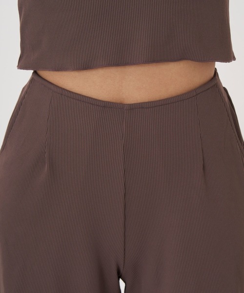 Ocean Pacific（オーシャンパシフィック）の「【OP/オーピー】レディースタンキニ水着4点セット ラッシュガード付き バックオープンTシャツ リブ水着  サウナ 体型カバー  ヨガウェア ピラティス トレーニングウェア（水着・レディース・ブラウン/ブラック/カーキ・LARGE/MEDIUM）」の20枚目の写真