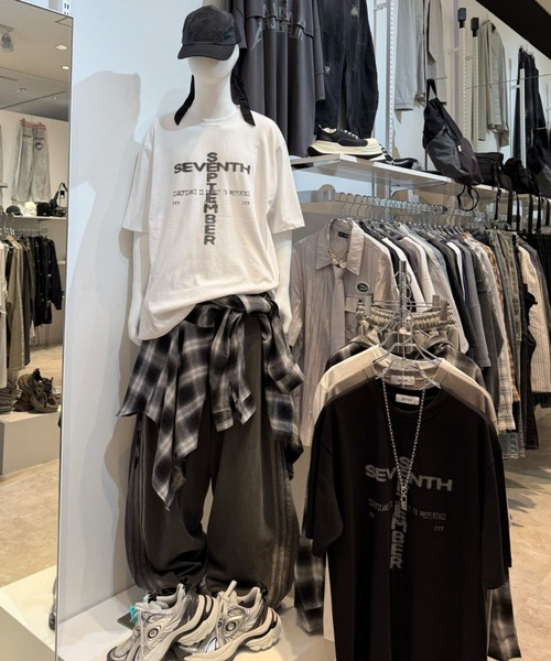 XU(エックスユー)の「【Never mind the XU別注】check hood shirts / 【ネバーマインド ザ エックスユー別注】チェックフード長袖シャツ(シャツ/ブラウス・メンズ・ブラック・ONE SIZE)」の22枚目の写真