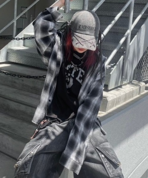 XU（エックスユー）の「【Never mind the XU別注】check hood shirts / 【ネバーマインド ザ エックスユー別注】チェックフード長袖シャツ（シャツ/ブラウス・メンズ・ブラック・ONE SIZE）」の17枚目の写真