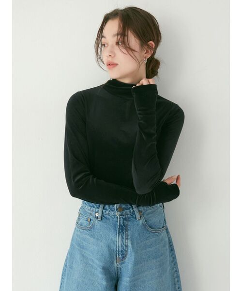 Ungrid(アングリッド)の「シアーベロアハイネックロングスリーブTee(Tシャツ/カットソー・レディース・アイボリー/ブラック/ピンク・FREE)」の5枚目の写真