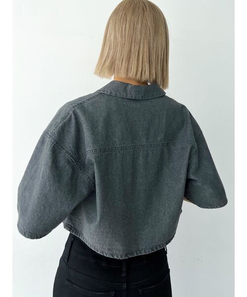 EMODA（エモダ）の「フロントジップデニムシャツ（シャツ/ブラウス・レディース・グレー/ライトブルー/ブラック・FREE）」の10枚目の写真