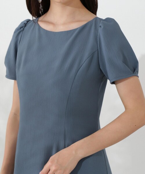PROPORTION BODY DRESSING(プロポーションボディドレッシング)の「パフスリーブマーメイドワンピース / 1214240607(ワンピース・レディース・ブルー/ブラック・SMALL/MEDIUM)」の4枚目の写真