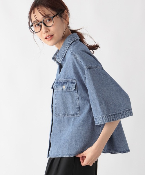 GLOBAL WORK（グローバルワーク）の「GOODデニムクロップドシャツ5分袖/117788（シャツ/ブラウス・レディース・グレー/ブルー/ライトブルー・FREE）」の19枚目の写真