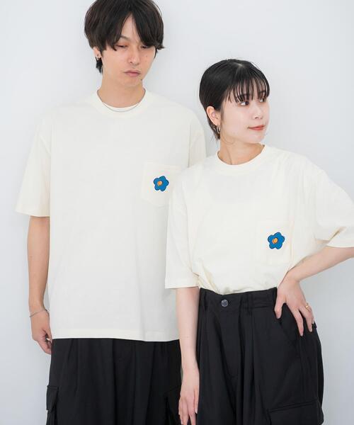 SENSE OF PLACE by URBAN RESEARCH（センスオブプレイスバイアーバンリサーチ）の「ポップアートフラワーグラフィックT D（Tシャツ/カットソー・メンズ・アイボリー/ブラック/グリーン・MEDIUM/LARGE）」の5枚目の写真