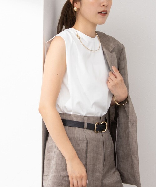 NOLLEY’S（ノーリーズ）の「BASICタックノースリーブTシャツ（Tシャツ/カットソー・レディース・ベージュ/グリーン/オフホワイト/ブラック系その他/ベビーピンク/ブラック・36/38）」の3枚目の写真