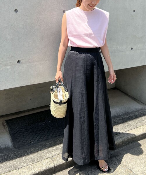 NOLLEY’S（ノーリーズ）の「BASICタックノースリーブTシャツ（Tシャツ/カットソー・レディース・ベージュ/グリーン/オフホワイト/ブラック系その他/ベビーピンク/ブラック・36/38）」の13枚目の写真