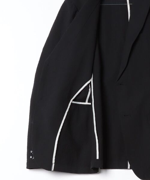 GLOSTER（グロスター）の「【GLOSTER/グロスター】サッカー  テーラードジャケット イージーケア 2B（テーラードジャケット・メンズ・ブラック/ネイビー・L/M）」の3枚目の写真