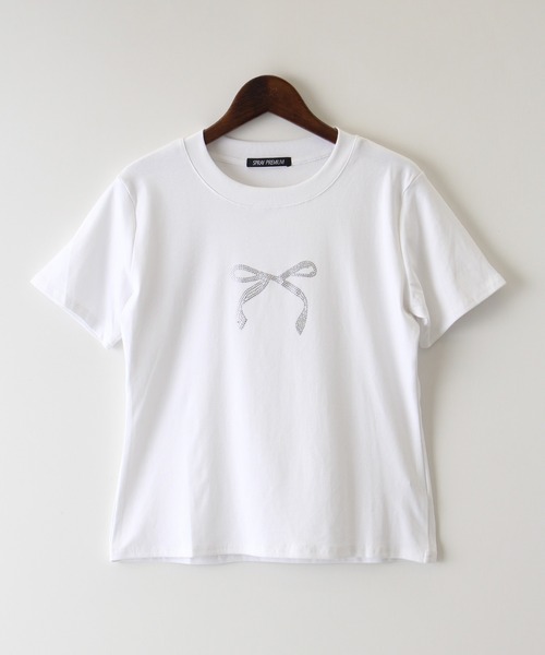 新品タグ付き　Blumarine リボンラインストーンTシャツ サイズ40 白 新品タグ付き Blumarine リボンラインストーンTシャツ サイズ40