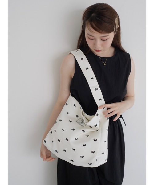 JUMELLE（ジュメロ）の「【限定販売】ripri tote bag（トートバッグ・レディース・ホワイト/ブラック・FREE）」の19枚目の写真