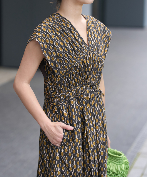 IIENA LA BOUCLE DEVEAUX プリントワンピース セール】IENA LA BOUCLE DEVEAUX プリントワンピース