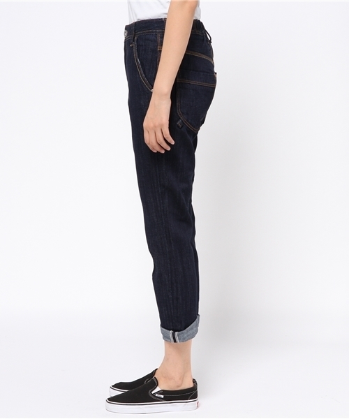 LBC（エルビーシー）の「9.75OZ newピュアインディゴデニム（デニムパンツ・レディース・ダークブルー/ネイビー/ダークネイビー・MEDIUM/LARGE/SMALL）」の4枚目の写真