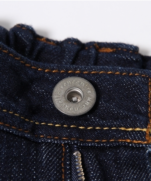 LBC（エルビーシー）の「9.75OZ newピュアインディゴデニム（デニムパンツ・レディース・ダークブルー/ネイビー/ダークネイビー・MEDIUM/LARGE/SMALL）」の11枚目の写真