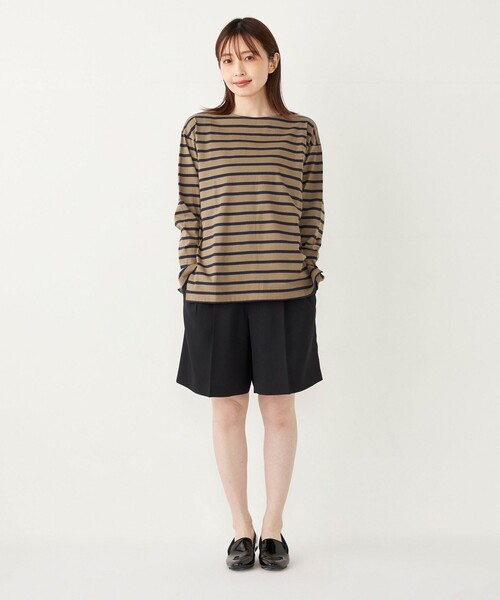 SHIPS Colors(シップス カラーズ)の「SHIPS Colors:〈手洗い可能〉クリスピー タック ショーツ(セットアップ対応可能)(その他パンツ・レディース・ブラウン/ネイビー・SMALL/MEDIUM)」の20枚目の写真