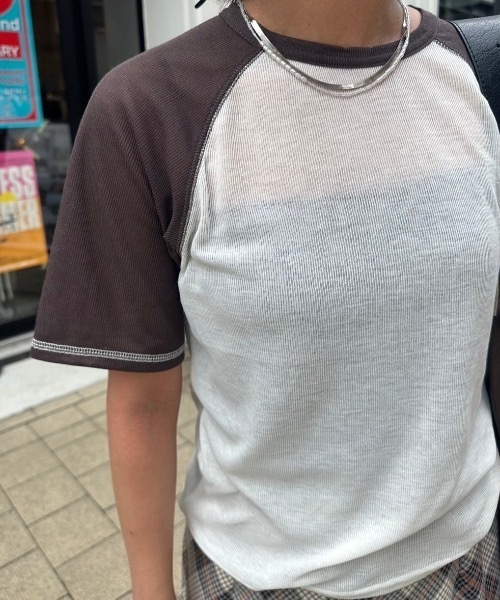 nemne store(ネンネストア)の「カラーステッチシアーラグランTシャツ(Tシャツ/カットソー・レディース・ライトブルー/アイボリー・フリー)」の6枚目の写真