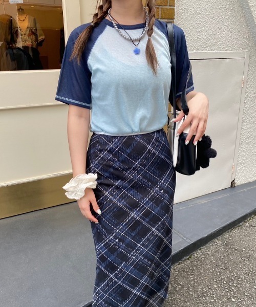 nemne store(ネンネストア)の「カラーステッチシアーラグランTシャツ(Tシャツ/カットソー・レディース・ライトブルー/アイボリー・フリー)」の13枚目の写真