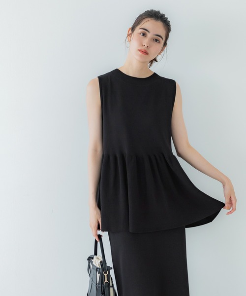 coca(coca)(コカ)の「【WEB限定セール】ペプラムニットトップス&Iラインスカート セットアップ 2点セット(ワンピース・レディース・グレイッシュベージュ/ブラック・M/L)」の9枚目の写真