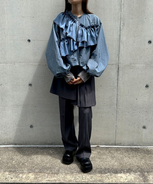 bohmal(ボマール)の「アシメフリルブルゾン(ブルゾン・レディース・ブラック/グレー・MEDIUM)」の10枚目の写真