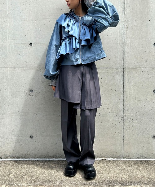 bohmal(ボマール)の「アシメフリルブルゾン(ブルゾン・レディース・ブラック/グレー・MEDIUM)」の8枚目の写真