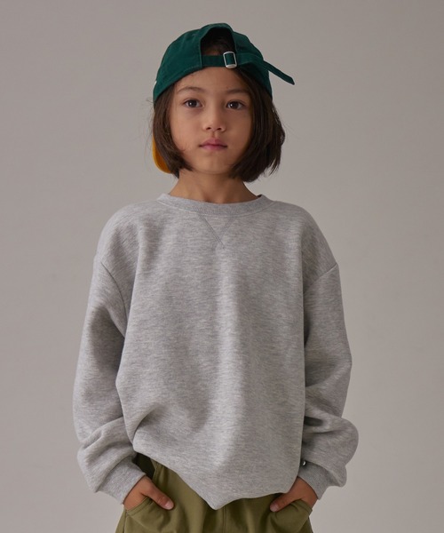 PAIRMANON STREET（ペアマノンストリート）の「【PAIRMANON STREET】裏起毛 ベーシック ガゼット付き スウェット トレーナー（スウェット・キッズ・ピンク系その他/グレー系その他/グリーン/ベージュ/ネイビー/グレー/オレンジ/ブラック/ライトピンク/ブラック系その他・120/110/100/90/150/140/130/160）」の3枚目の写真