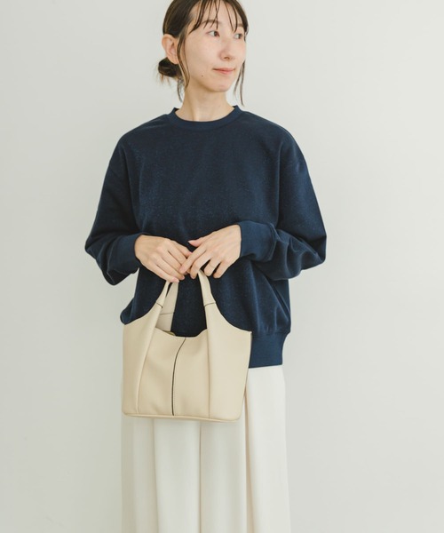 ITEMS URBANRESEARCH(アイテムズ アーバンリサーチ)の「ラメクルーネックスウェット(スウェット・レディース・グレー/ネイビー・FREE)」の13枚目の写真