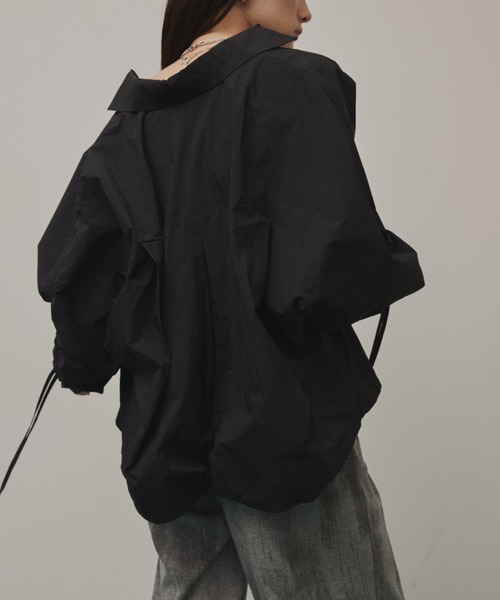Solace（ソレイス）の「フロントタックギャザースリーブシャツ（シャツ/ブラウス・レディース・ブラック/カーキ・FREE）」の10枚目の写真