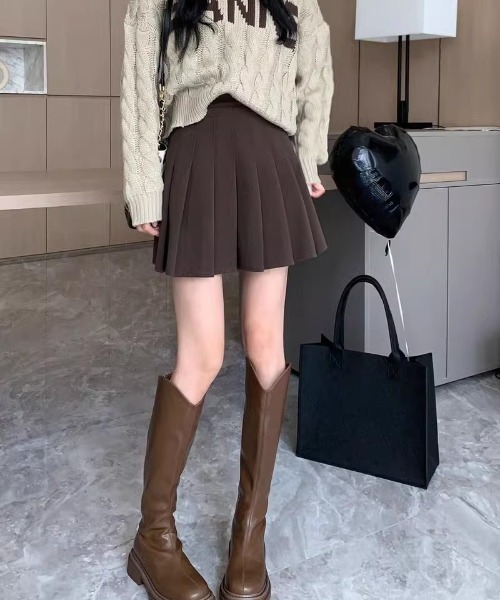 gossip!ロサンゼルス(ゴシップロサンゼルス)の「【4サイズあり】JK ウールライク タック厚手プリーツミニスカート 無地(インパン付)(秋冬の韓国ファッションガーリー定番)(スカート・レディース・グレー/ブラック/ブラウン/オフホワイト・M/S/L/XL)」の19枚目の写真