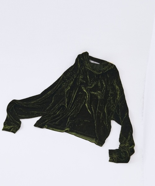 Ameno Auro(アメノアウロ)の「【Ameno Auro/アメノアウロ】クラックベロアハイネッククロップドプルオーバー(Tシャツ/カットソー・レディース・グリーン/チャコールグレー/ブラック・S/L/M)」の13枚目の写真