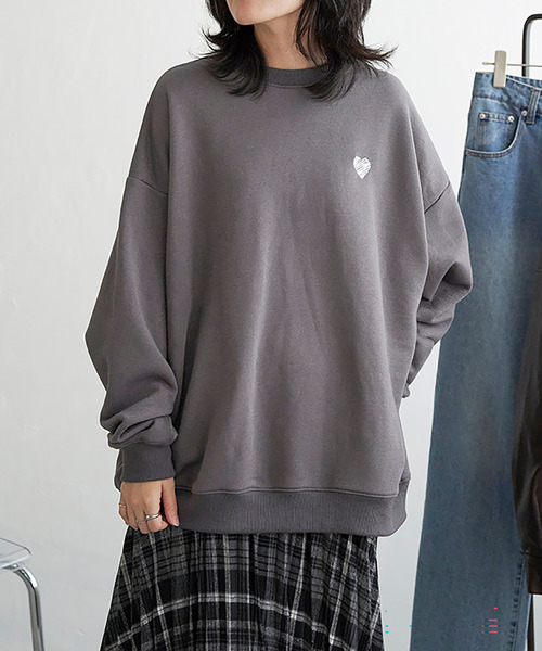 VENCEEXCHANGE（ヴァンスエクスチェンジ）の「ラメ裏毛ハートスウェット（スウェット・レディース・チャコール/グレー系その他/ベージュ・FREE）」の2枚目の写真