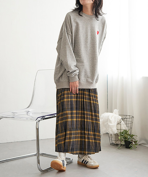 VENCEEXCHANGE（ヴァンスエクスチェンジ）の「ラメ裏毛ハートスウェット（スウェット・レディース・チャコール/グレー系その他/ベージュ・FREE）」の10枚目の写真