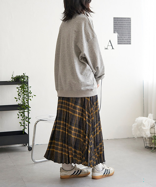 VENCEEXCHANGE（ヴァンスエクスチェンジ）の「ラメ裏毛ハートスウェット（スウェット・レディース・チャコール/グレー系その他/ベージュ・FREE）」の12枚目の写真