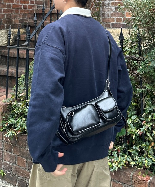 ADAMASTE（アダマスト）の「【ADAMASTE SELECT】double pocket one handle bag - ダブルポケットワンハンドルバッグ/ショルダーバッグ（ショルダーバッグ・メンズ・ブラック/シルバー・FREE）」の10枚目の写真