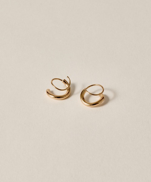 novice（ノーヴィス）の「【novice】Curl Twist Pierce（ピアス（両耳用）・レディース・シルバー/ゴールド・FREE）」の2枚目の写真