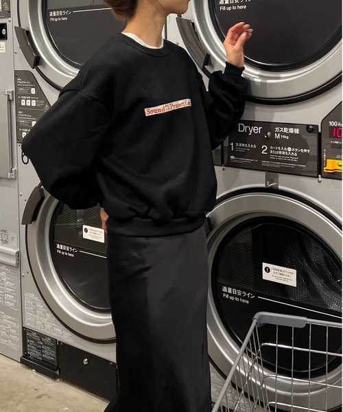 Sorriso（ソリッソ）の「カジュアル レター スウェット（スウェット・レディース・ブラック・FREE）」の3枚目の写真