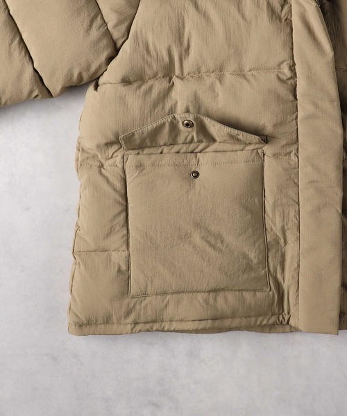 Right-on（ライトオン）の「【HONEYSUCKLE ROSE】中綿ジャケット（ダウンジャケット/コート・レディース・ブラック/ベージュ/レンガ・M/L/XL）」の5枚目の写真