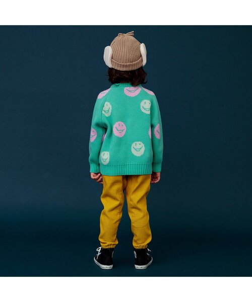 BREEZE(ブリーズ)の「総柄ジャガードニット(ニット/セーター・キッズ・キャメル/グリーン/エメラルド/アイボリー/オフホワイト/ネイビー・90/100/120/140)」の13枚目の写真