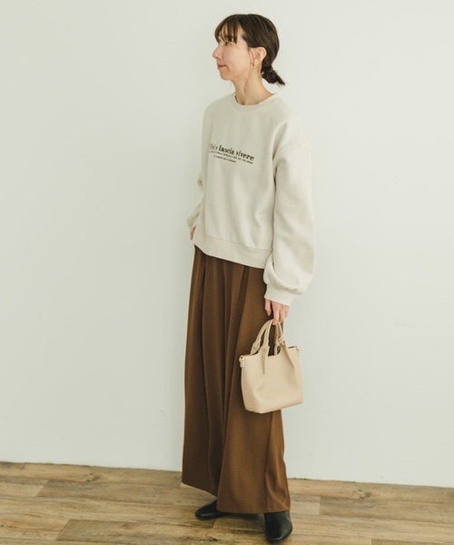 ITEMS URBANRESEARCH（アイテムズ アーバンリサーチ）の「裏起毛刺繍スウェット（Tシャツ/カットソー・レディース・オフホワイト/レッド/チャコールグレー/グレー系その他・FREE）」の14枚目の写真