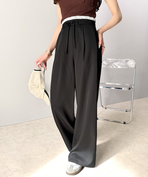 mily bilet(ミウィビレット)の「【mily bilet】新感覚デザイン。レース使いダブルウエストワイドスラックスパンツ(スラックス・レディース・グレー/ネイビー/ブラック/アイボリー/グレー系その他・SMALL/X-LARGE/LARGE/MEDIUM)」の6枚目の写真