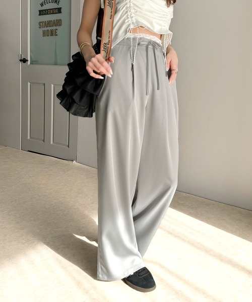 mily bilet(ミウィビレット)の「【mily bilet】新感覚デザイン。レース使いダブルウエストワイドスラックスパンツ(スラックス・レディース・グレー/ネイビー/ブラック/アイボリー/グレー系その他・SMALL/X-LARGE/LARGE/MEDIUM)」の10枚目の写真