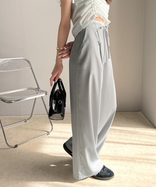 mily bilet(ミウィビレット)の「【mily bilet】新感覚デザイン。レース使いダブルウエストワイドスラックスパンツ(スラックス・レディース・グレー/ネイビー/ブラック/アイボリー/グレー系その他・SMALL/X-LARGE/LARGE/MEDIUM)」の8枚目の写真