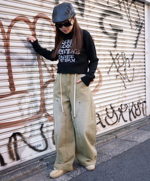 WEGO（ウィゴー）の「WEGO/ヴィンテージウォッシュダックダブルニーバギーパンツ（デニムパンツ・レディース・ベージュ系その他/ベージュ・SMALL/MEDIUM）」の3枚目の写真