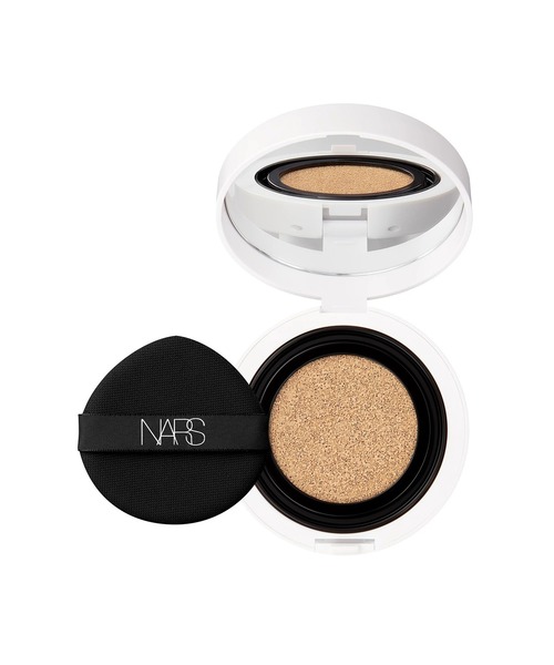 NARS（ナーズ）の「ライトリフレクティング　セラムクッションファンデーション　（レフィル）（ファンデーション・レディース・03793 SAMCHEONG/03795 PUNJAB/03794 VIENNA/03796 BARCELONA/03789 SEOUL/03790 MONT BLANC/03791 FINLAND/03792 DEAUVILLE・FREE）」の8枚目の写真