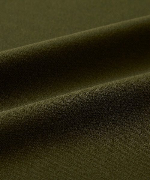 SMILE LAND（スマイルランド）の「＜大きいサイズ＞ やわらか素材プリーツデザインジャンパースカート（ジャンパースカート・レディース・ブラック/カーキ・LL/3L/4L/5L/L）」の12枚目の写真