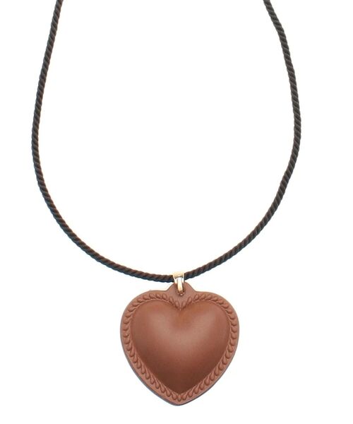 LAGUNAMOON(ラグナムーン)の「レザーライクハートネックレス(ネックレス・レディース・ブラウン/ブラック・FREE)」の7枚目の写真