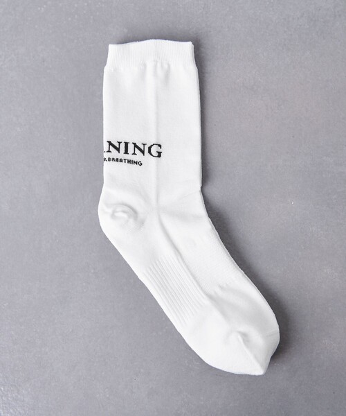 UNITED ARROWS（ユナイテッドアローズ）の「ロゴソックス-WELLNESS CLUB-（ソックス/靴下・レディース・グレー/ブラック/ホワイト・FREE）」の2枚目の写真