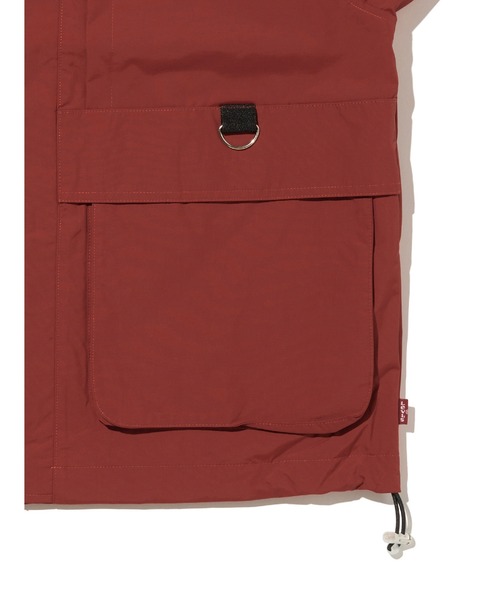 Levi's(リーバイス)の「Levi's/リーバイス ユーティリティジャケット(ナイロンジャケット・メンズ・レッド・S/M/L/XL)」の11枚目の写真