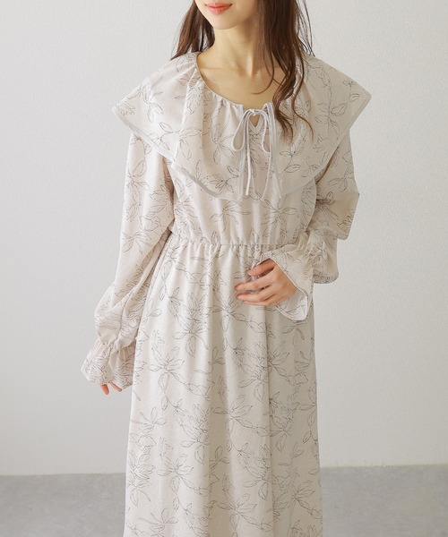 Lace Ladies(レースレディース)の「ボタニカル柄 ビッグカラー キャンディ袖 マキシ ワンピース(ワンピース・レディース・ベージュ/アイボリー/ブラック・S/FREE)」の18枚目の写真