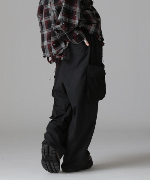 DANKE SCHON(ダンケシェーン)の「DankeSchon/ダンケシェーン/SWITCH NYLON CARGO(その他パンツ・レディース・ブラック・M/L)」の4枚目の写真