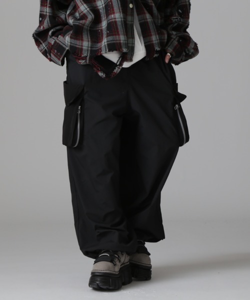 DANKE SCHON(ダンケシェーン)の「DankeSchon/ダンケシェーン/SWITCH NYLON CARGO(その他パンツ・レディース・ブラック・M/L)」の5枚目の写真