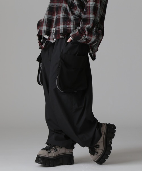 DANKE SCHON(ダンケシェーン)の「DankeSchon/ダンケシェーン/SWITCH NYLON CARGO(その他パンツ・レディース・ブラック・M/L)」の6枚目の写真